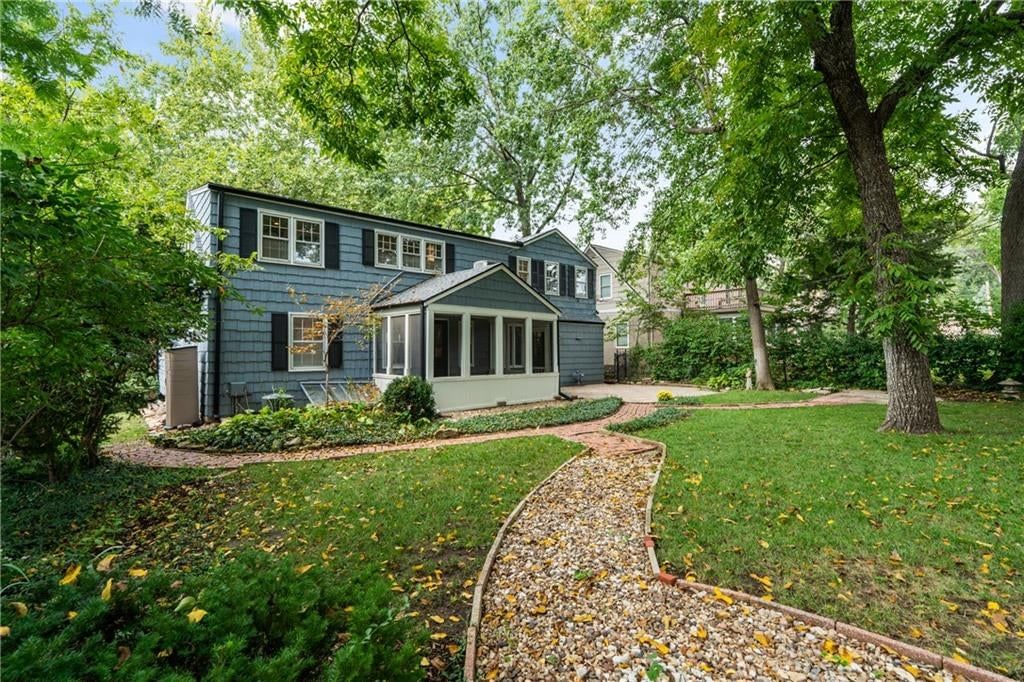 Photo 34 of 36 - 5307 Aberdeen Road, Fairway, KS 66205