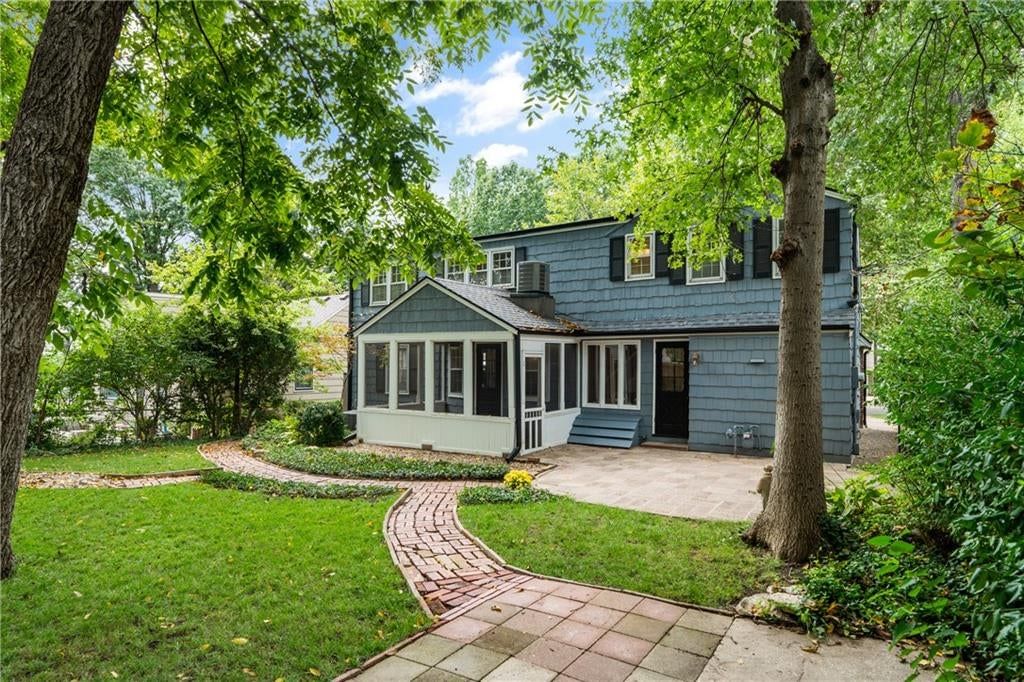 Photo 36 of 36 - 5307 Aberdeen Road, Fairway, KS 66205