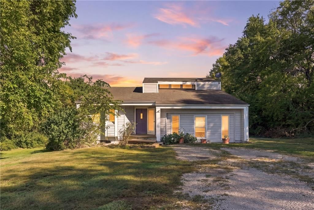23900 E State Route EE Highway, Harrisonville, MO