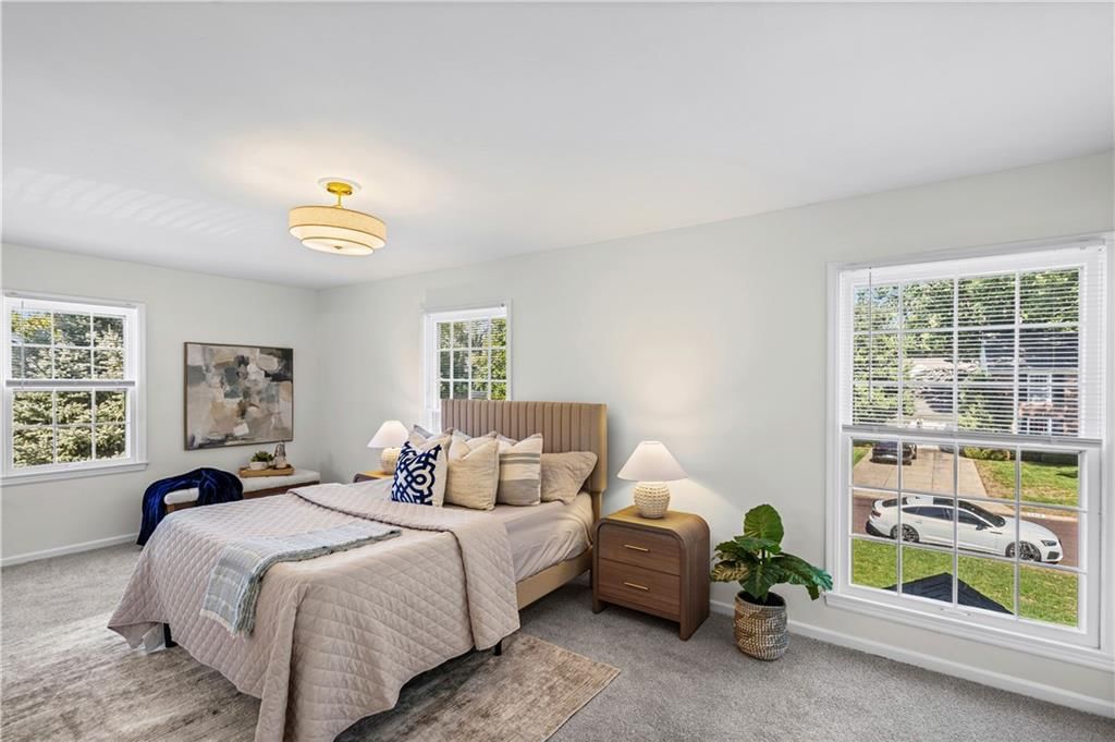 Photo 21 of 49 - 5419 W 100th Terrace, Overland Park, KS 66207