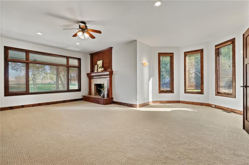 Photo 19 of 78 - 20540 Pflumm Road, Bucyrus, KS 66013