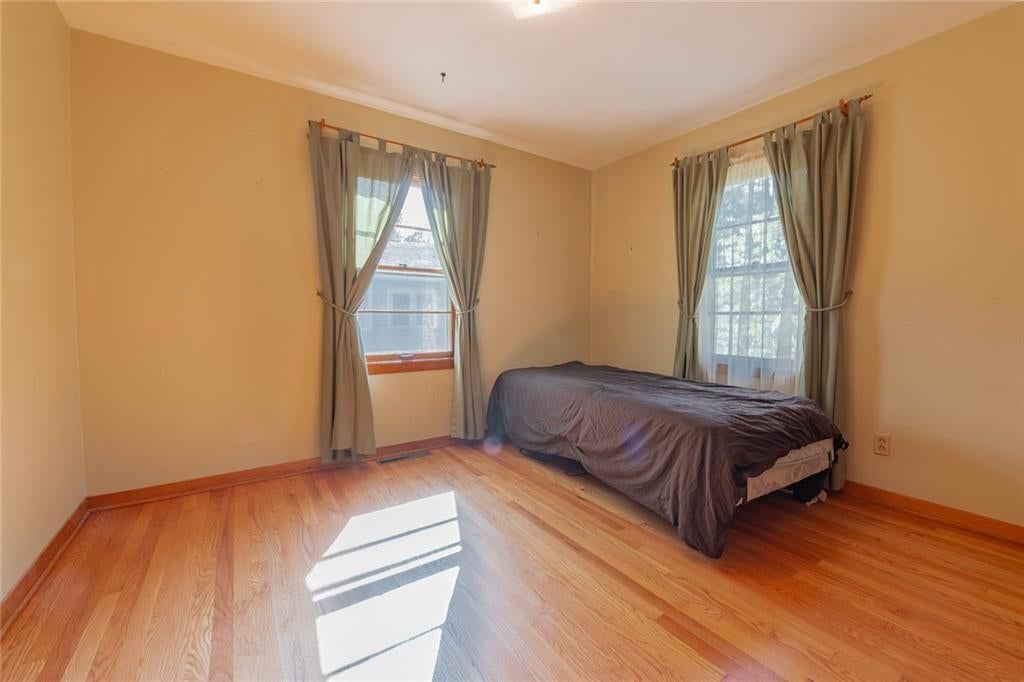 Photo 12 of 22 - 5820 N Lenox Avenue, Kansas City, MO 64151