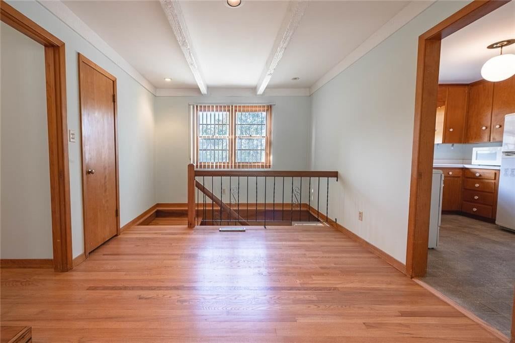Photo 15 of 22 - 5820 N Lenox Avenue, Kansas City, MO 64151