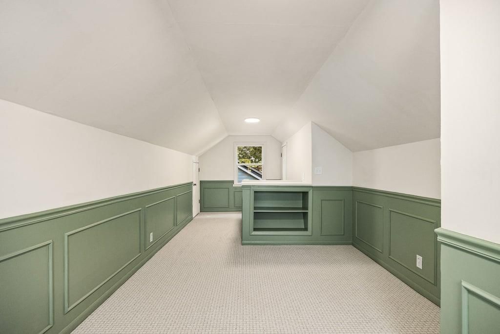Photo 26 of 34 - 1105 NE Maple Drive, Kansas City, MO 64118