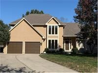 708 NE Jamestown Court, Blue Springs, MO