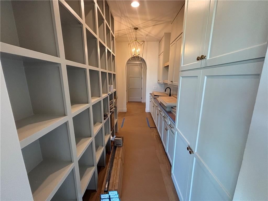 Butler's pantry at 9714 W 175th Terrace, Overland Park, KS 66221