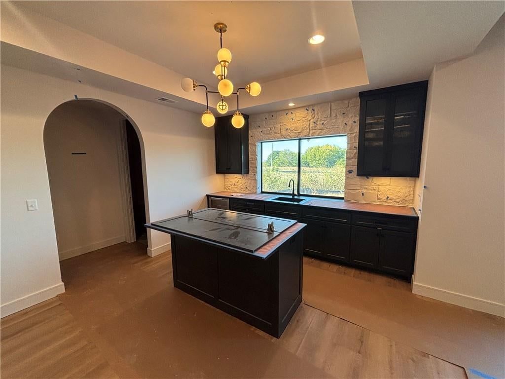Photo 33 of 35 - 9714 W 175th Terrace, Overland Park, KS 66221