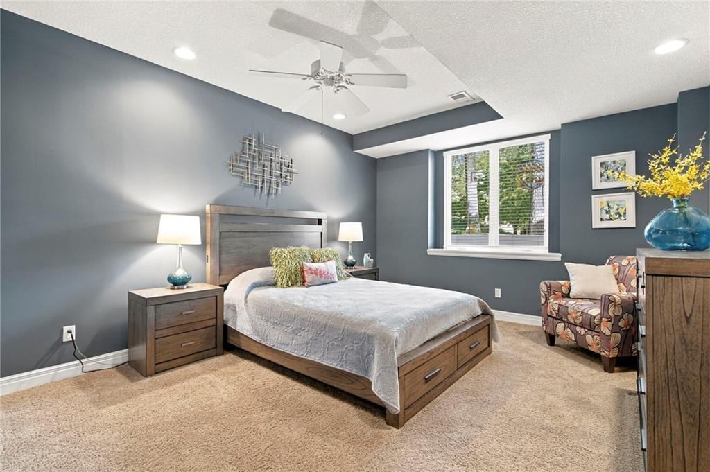 Photo 24 of 41 - 624 W 131 Terrace, Kansas City, MO 64145