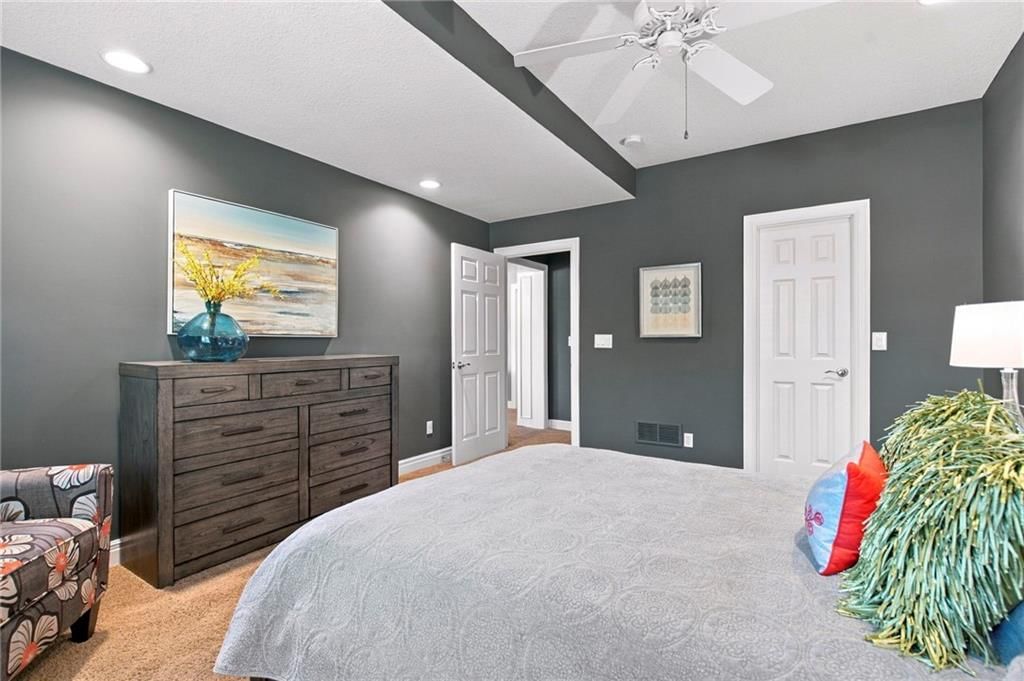 Photo 25 of 41 - 624 W 131 Terrace, Kansas City, MO 64145