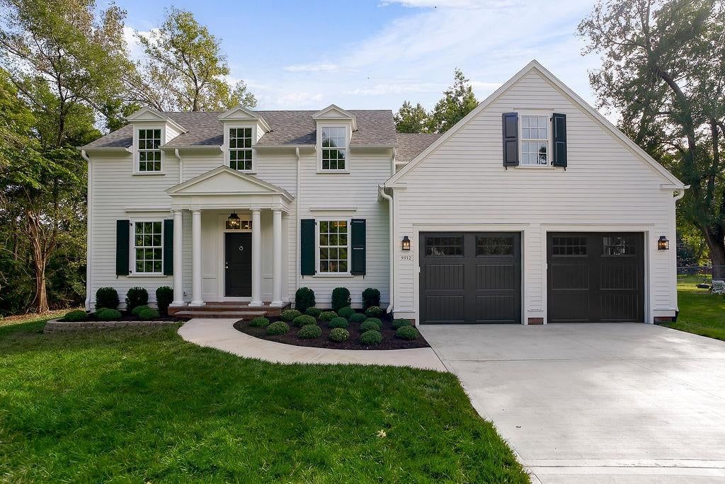 9012 Foster Lane, Overland Park, KS
