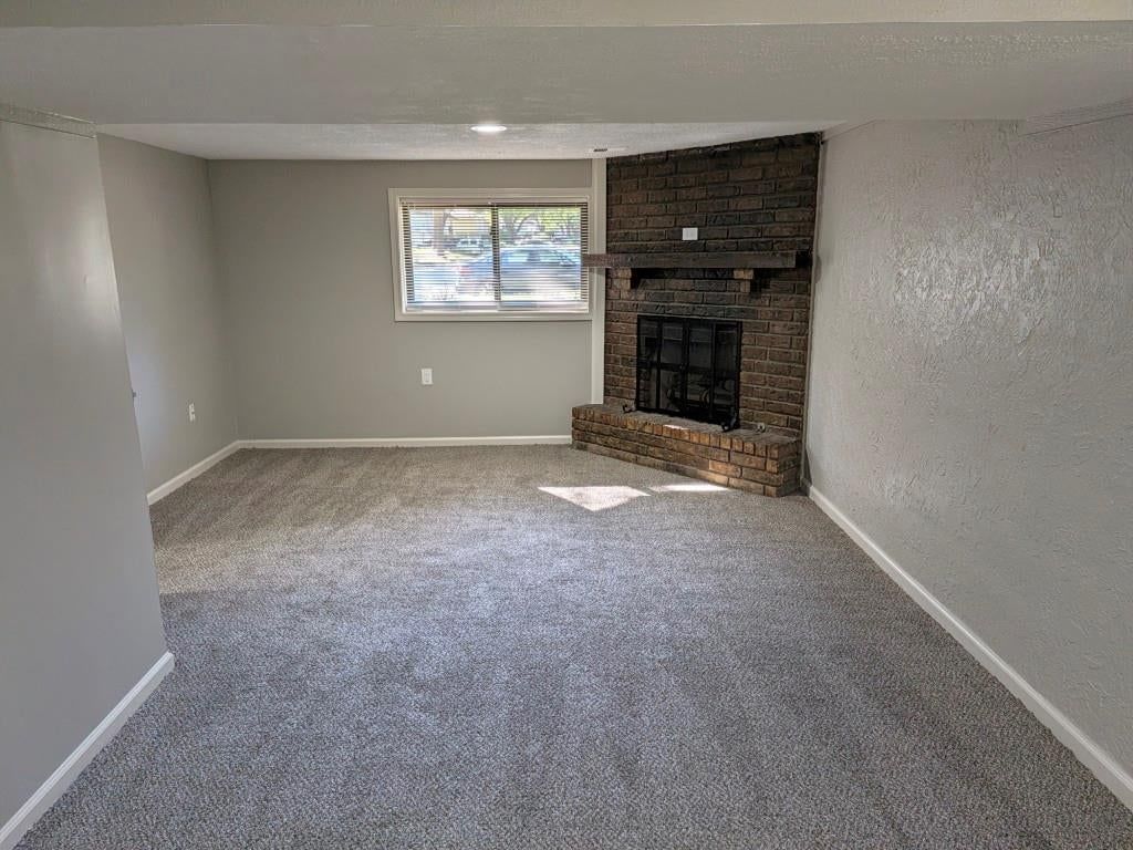 Photo 20 of 21 - 306 SE 21st Street, Oak Grove, MO 64075