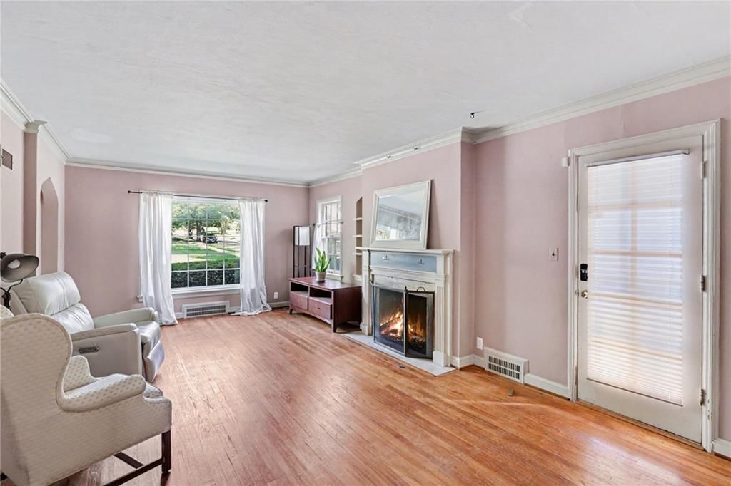 Fireplace at 7346 GRAND Avenue, Kansas City, MO 64114