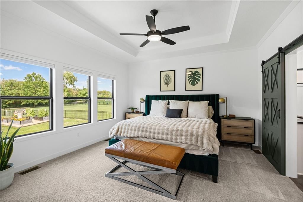 Photo 17 of 52 - 2102 Foxtail Drive, Kearney, MO 64060