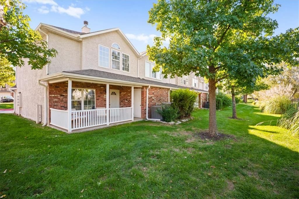 1669 E 120th Street, Olathe, KS