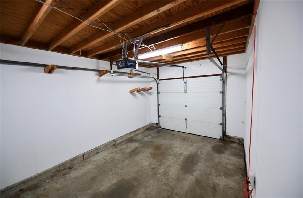 Photo 16 of 16 - 302 NE Howard Street, Lee's Summit, MO 64063