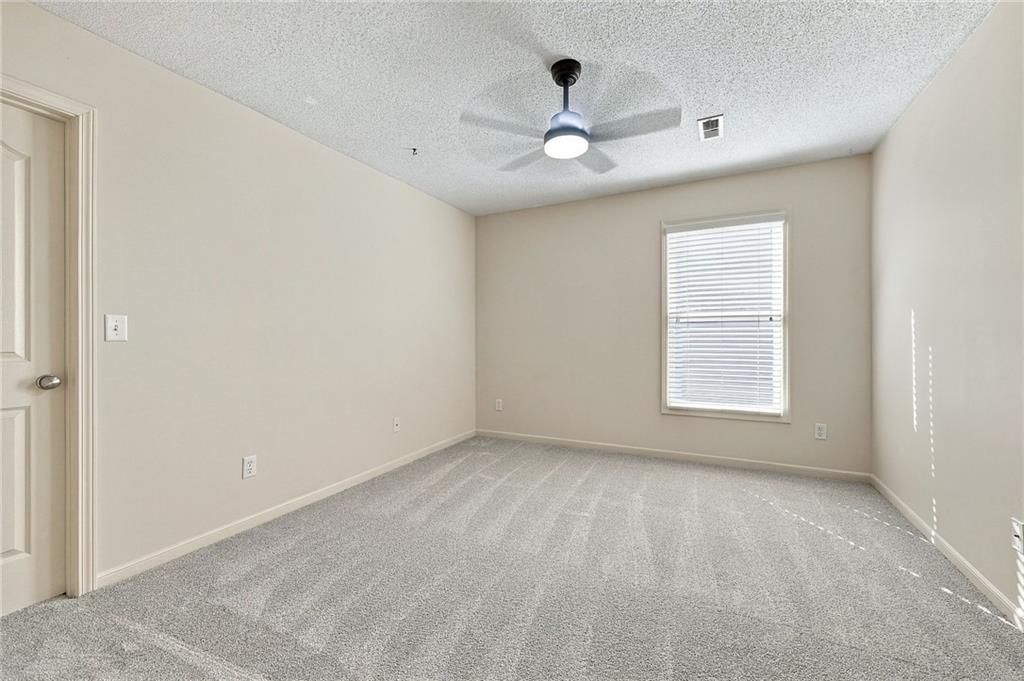 Carpet at 15836 W 153rd Terrace, Olathe, KS 66062