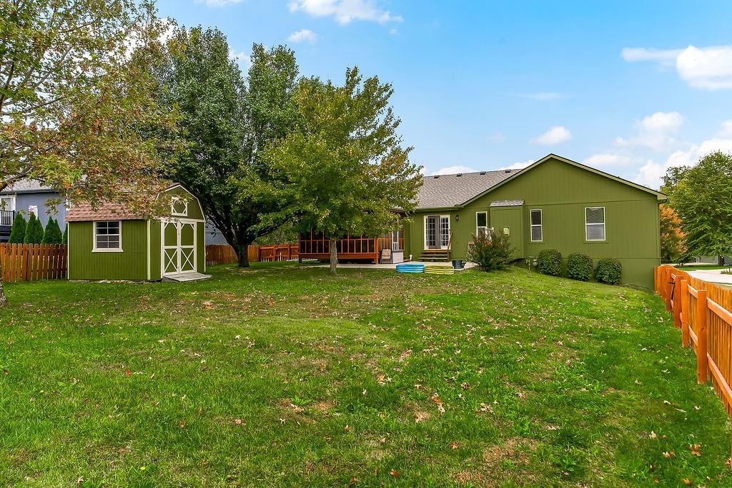Photo 30 of 30 - 1107 ELM Circle, Pleasant Hill, MO 64080