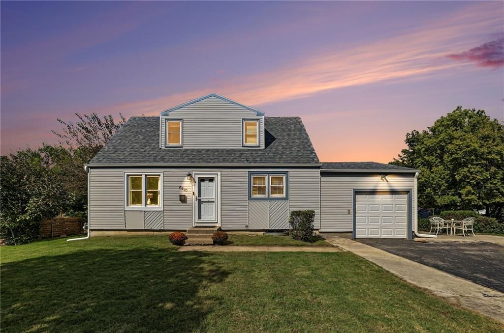 6210 E 149th Terrace, Grandview, MO