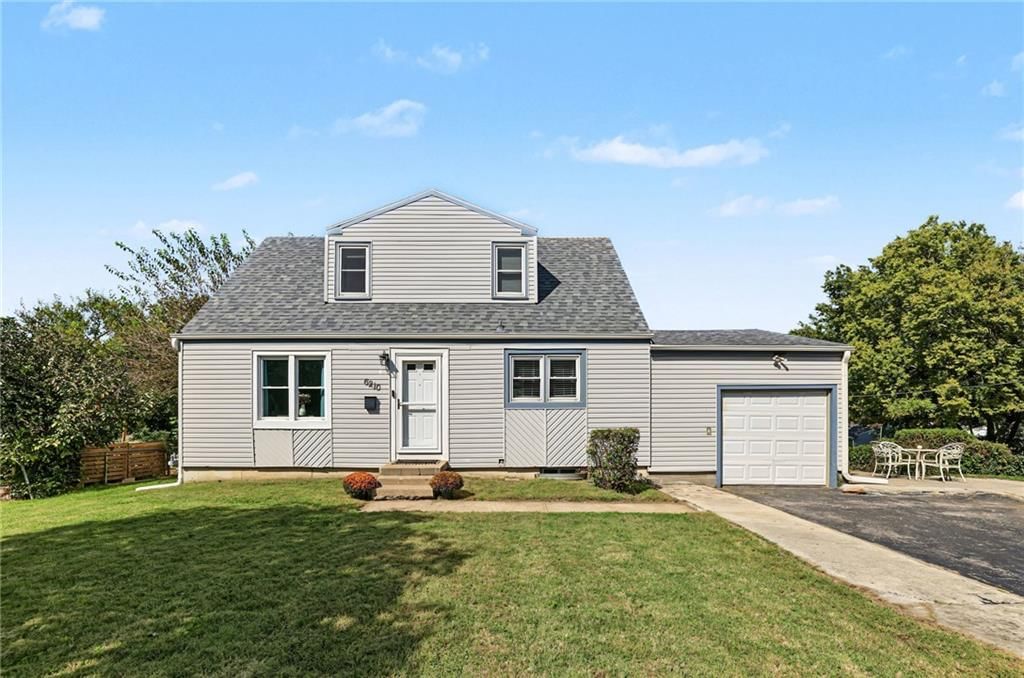 6210 E 149th Terrace, Grandview, MO: listing photo 2