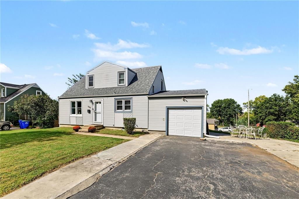 6210 E 149th Terrace, Grandview, MO: listing photo 3