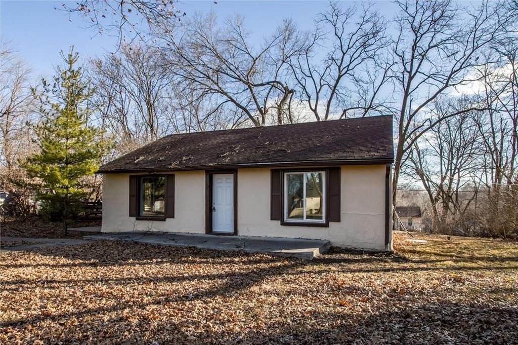 9043 Walnut Street, Kansas City, MO