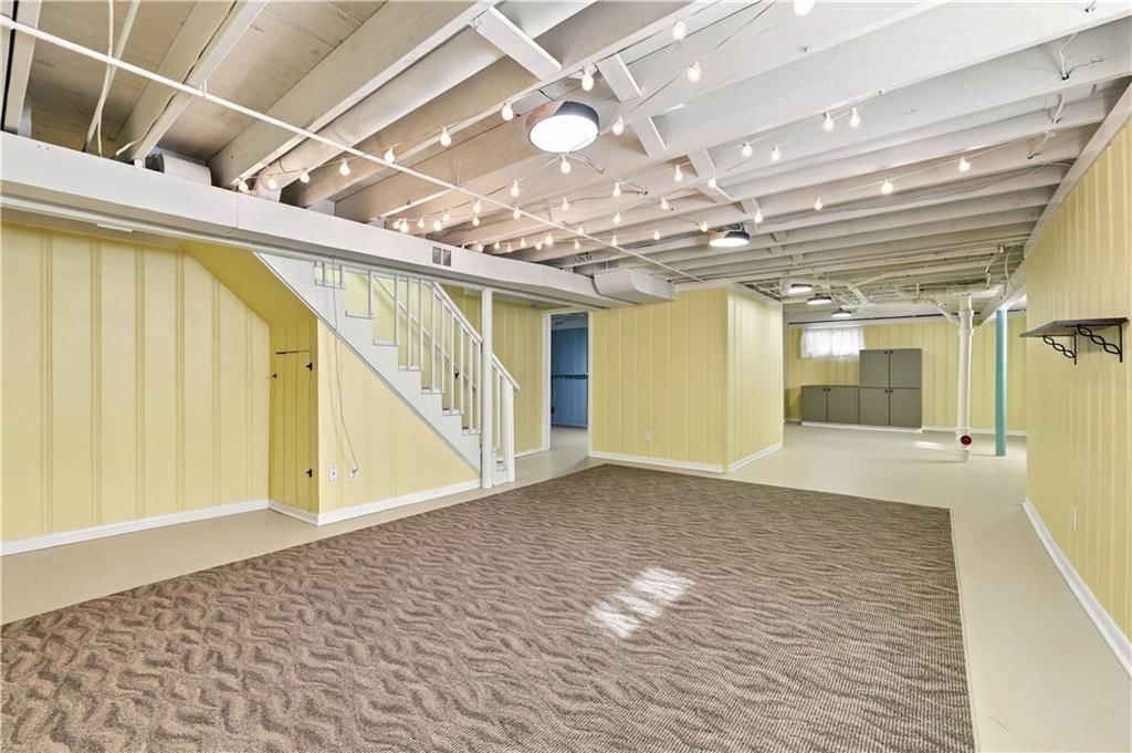 Photo 17 of 28 - 12004 E 48th Street S, Kansas City, MO 64133