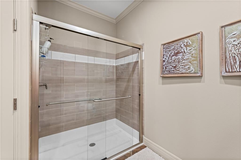 Photo 14: walk-in shower, 10531 Mission Road #206, Leawood, KS 66206