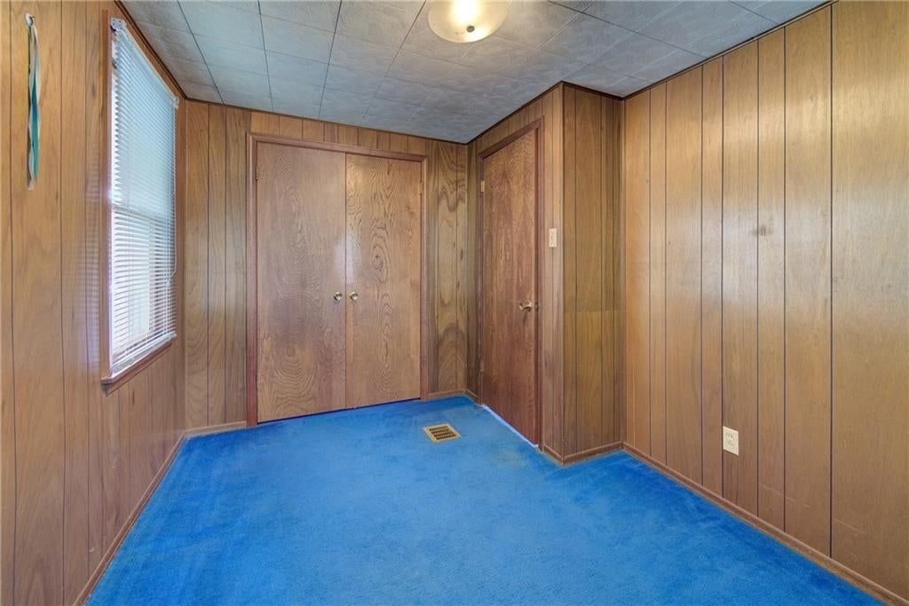 Photo 15 of 34 - 3003 Ruby Avenue, Kansas City, KS 66106