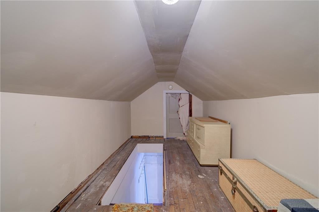 Photo 23 of 34 - 3003 Ruby Avenue, Kansas City, KS 66106