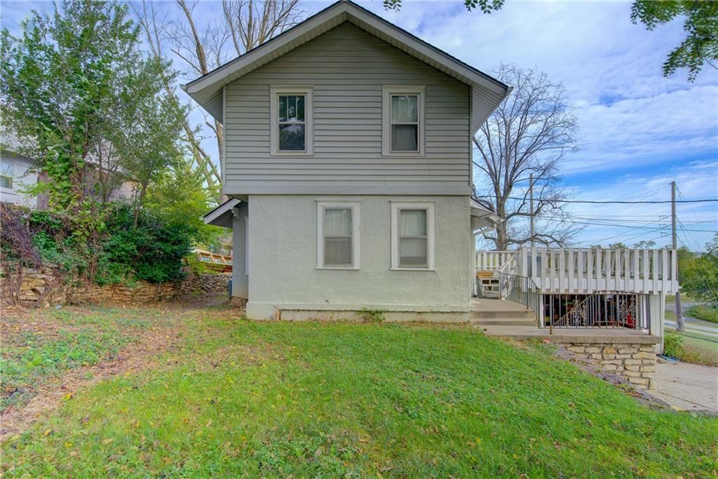 Attached garage and concrete driveway at 3003 Ruby Avenue, Kansas City, KS 66106