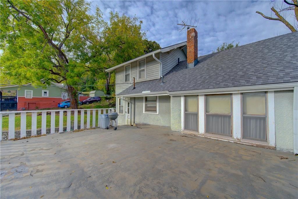 Photo 30 of 34 - 3003 Ruby Avenue, Kansas City, KS 66106