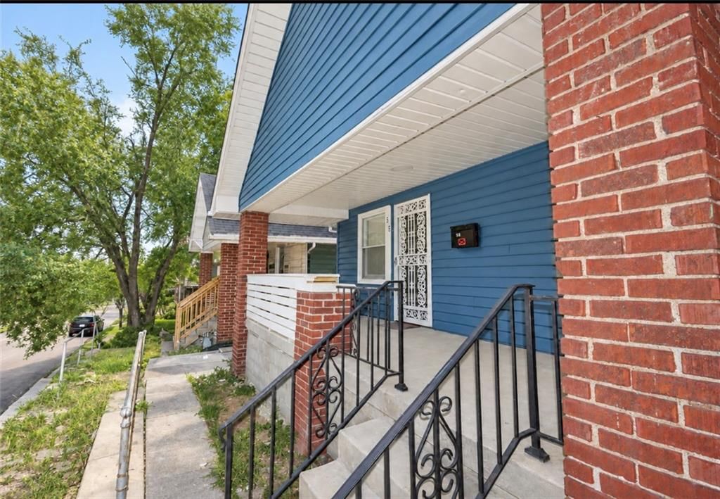 Photo 3 of 38 - 58 S 18 Street, Kansas City, KS 66102