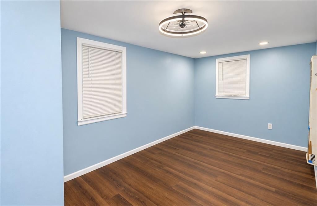 Photo 20 of 38 - 58 S 18 Street, Kansas City, KS 66102