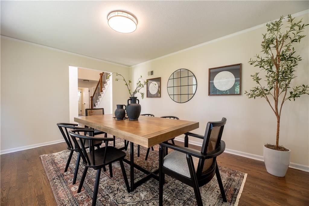Photo 6 of 34 - 10003 N Charlotte Street, Kansas City, MO 64155