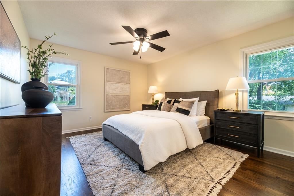 Photo 20 of 34 - 10003 N Charlotte Street, Kansas City, MO 64155