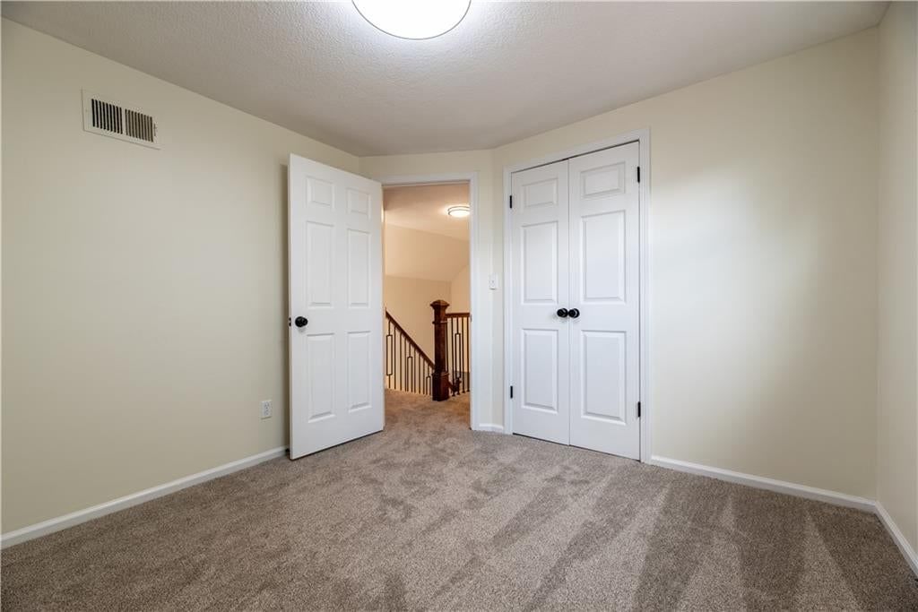 Photo 24 of 34 - 10003 N Charlotte Street, Kansas City, MO 64155