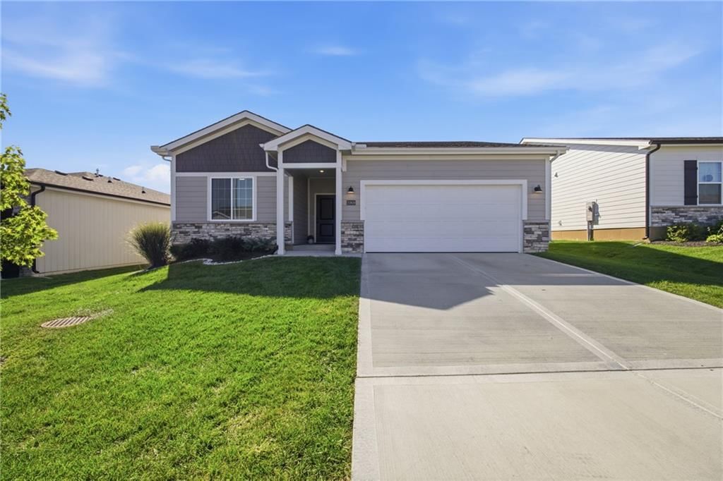 20909 W 190th Place, Spring Hill, KS