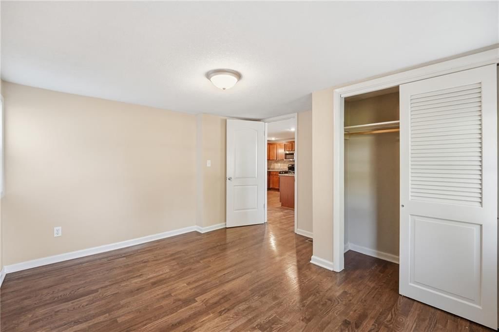 Photo 14 of 41 - 7049 Horton Street, Overland Park, KS 66204