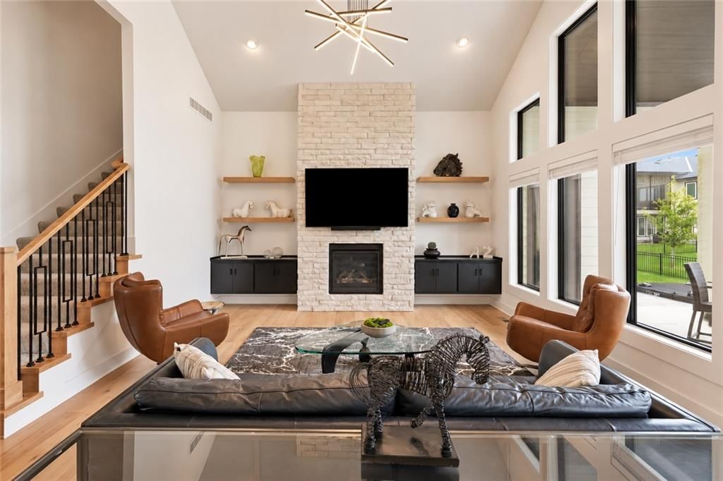 Photo 16 of 50 - 12602 W 169 Terrace, Overland Park, KS 66221