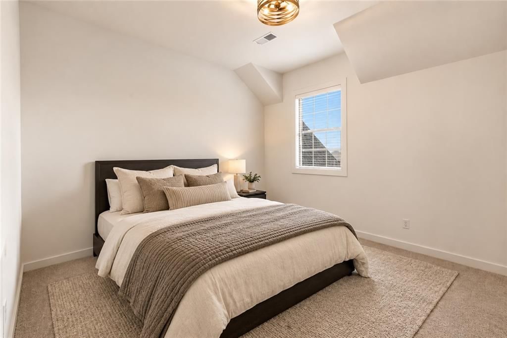 Photo 25 of 50 - 12602 W 169 Terrace, Overland Park, KS 66221