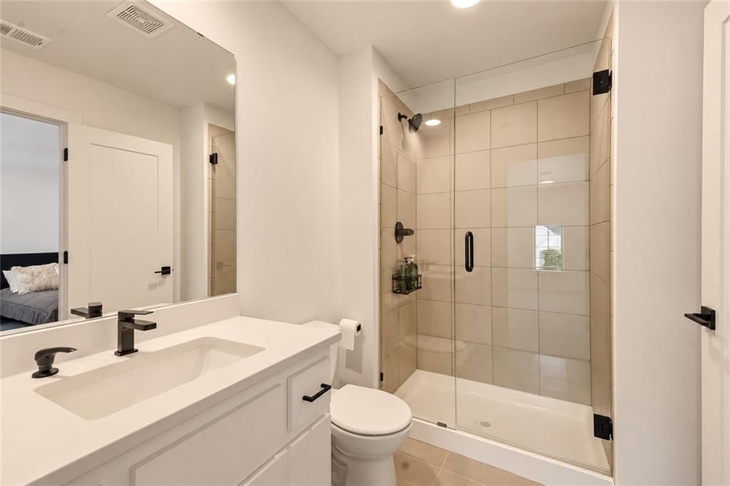 Photo 26 of 50 - 12602 W 169 Terrace, Overland Park, KS 66221