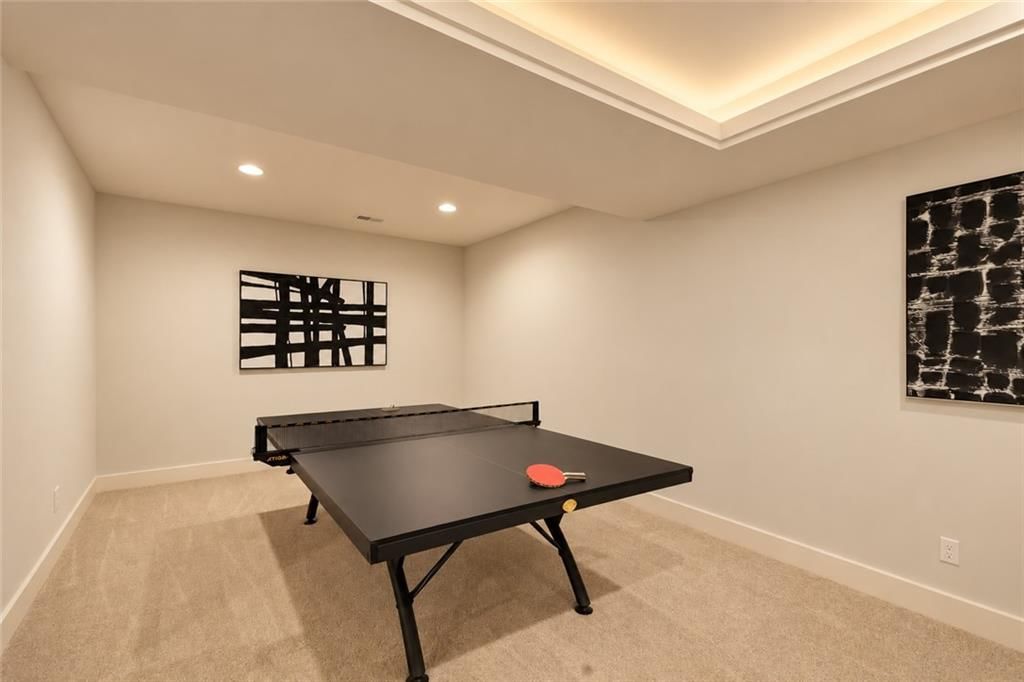 Photo 31 of 50 - 12602 W 169 Terrace, Overland Park, KS 66221