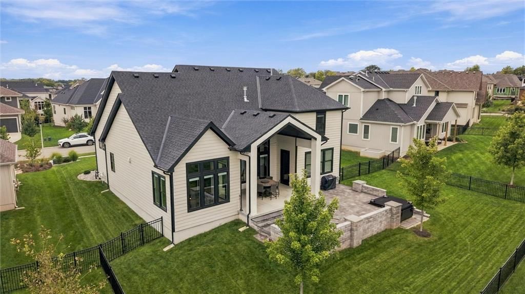 Photo 42 of 50 - 12602 W 169 Terrace, Overland Park, KS 66221
