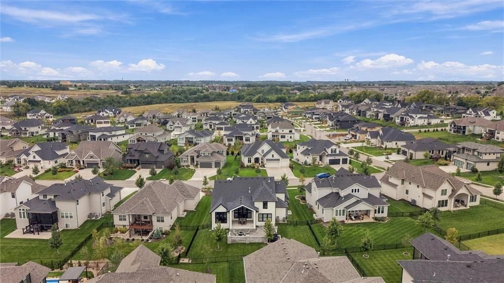 Photo 45 of 50 - 12602 W 169 Terrace, Overland Park, KS 66221