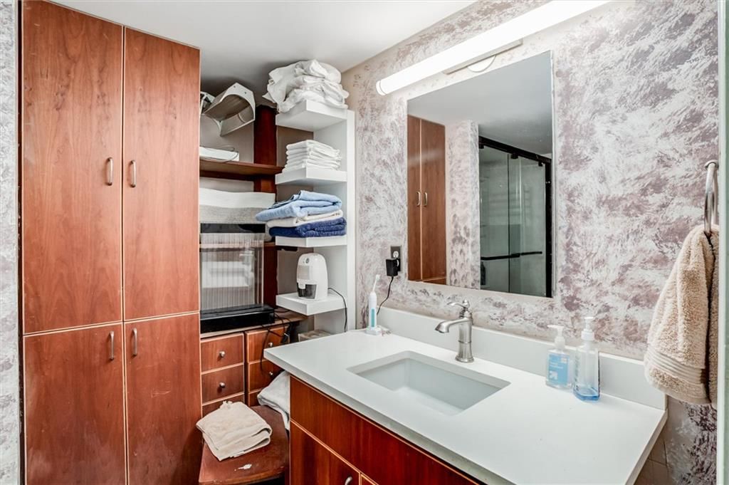 Photo 12 of 31 - 31103 E 315TH Street, Garden City, MO 64747