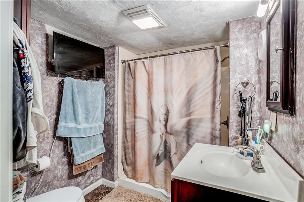Photo 17 of 31 - 31103 E 315TH Street, Garden City, MO 64747