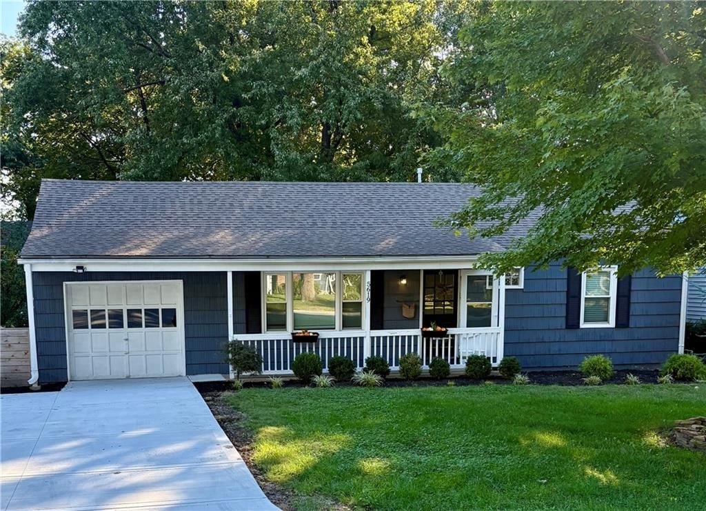 5619 Walmer Street, Mission, KS: listing photo 2