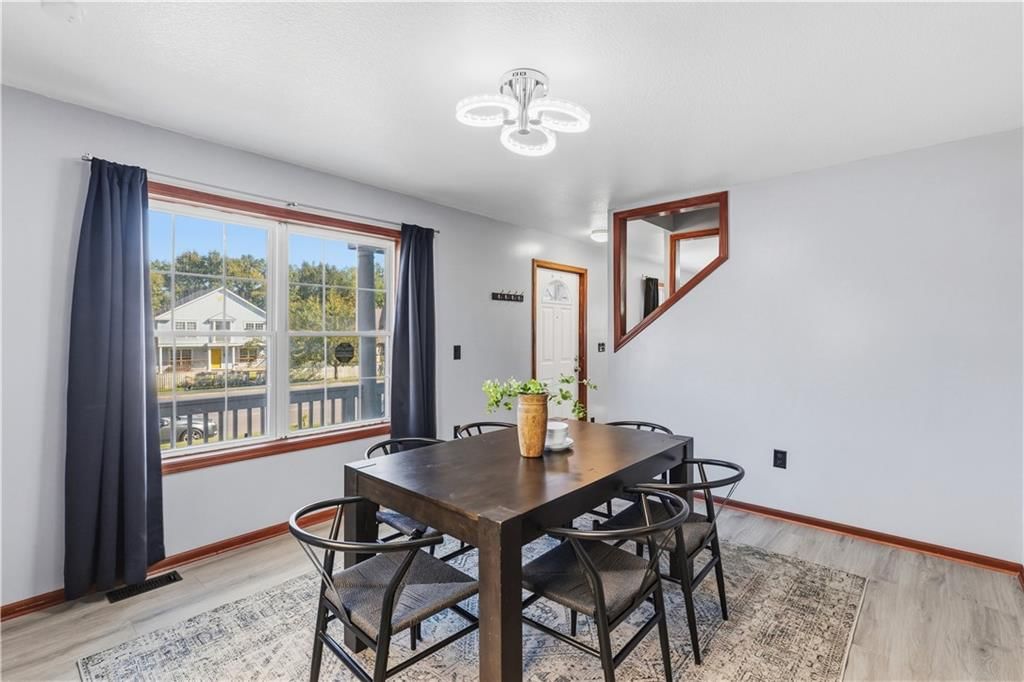 Photo 6 of 23 - 4404 Paseo Boulevard, Kansas City, MO 64110