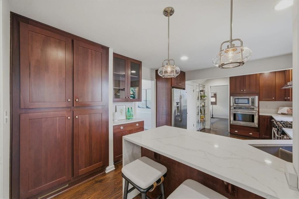 Kitchen island at 3714 W 61st Terrace, Fairway, KS 66205