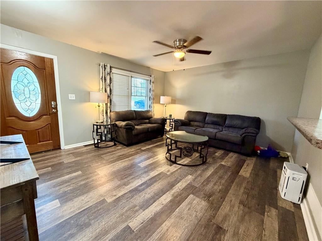 401 NE Sunnyside School Road, Blue Springs, MO: listing photo 3